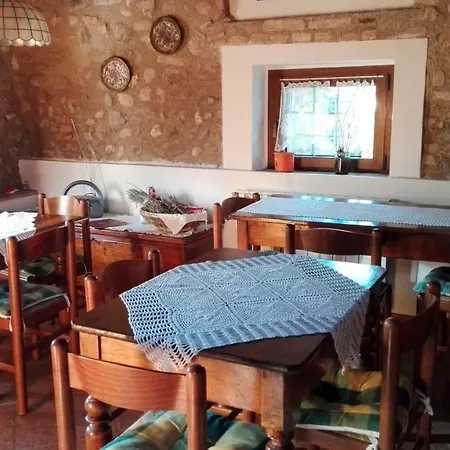 I Melograni Bed & Breakfast *